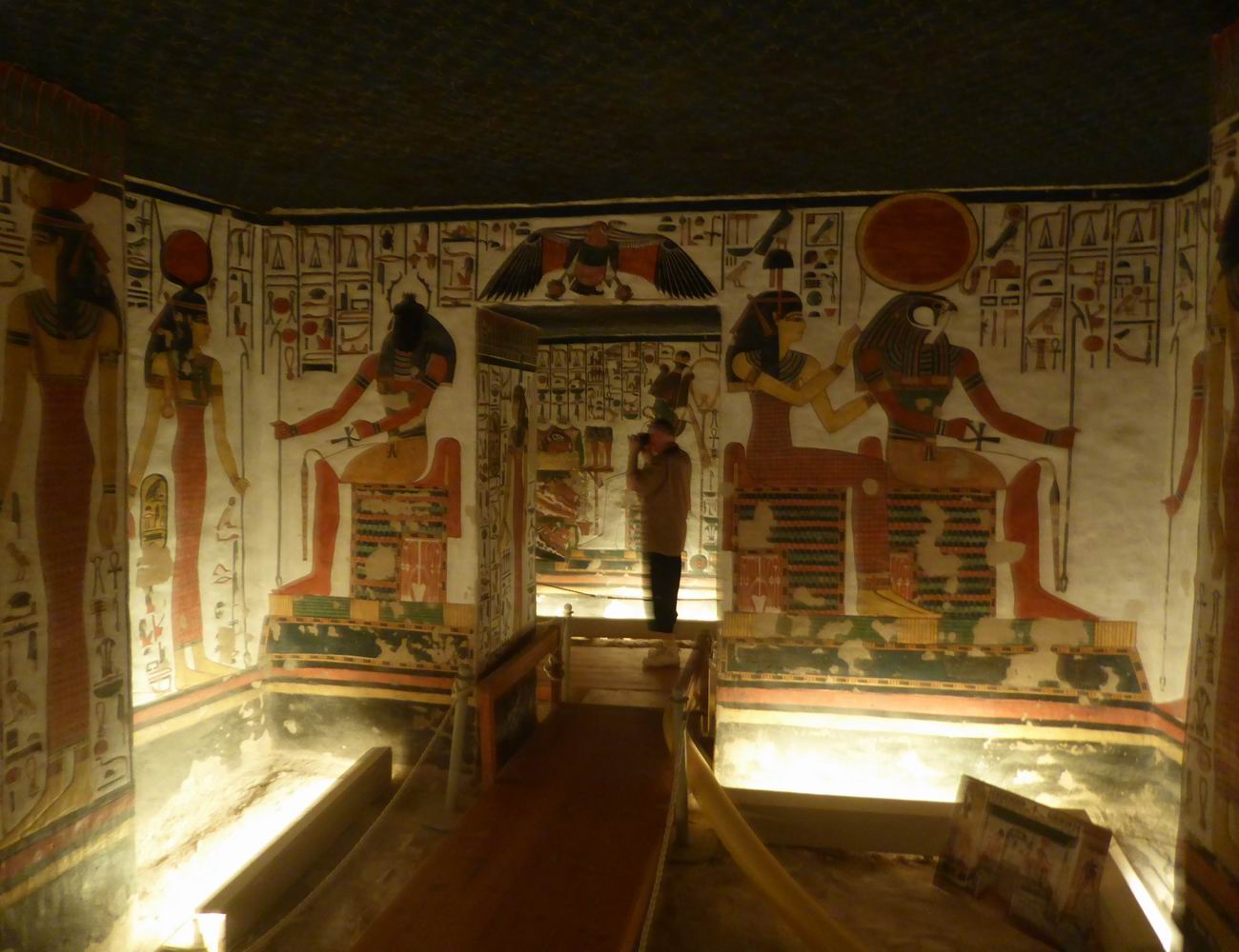 La tombe de Nfertari