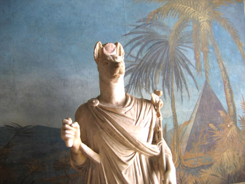Statue du dieu Anubis